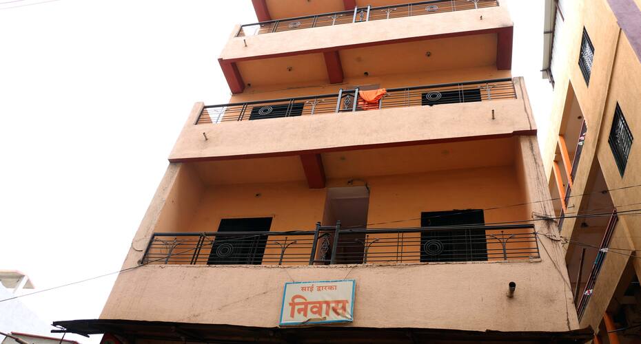 Hotel Dwarka Nivas, Shirdi 3